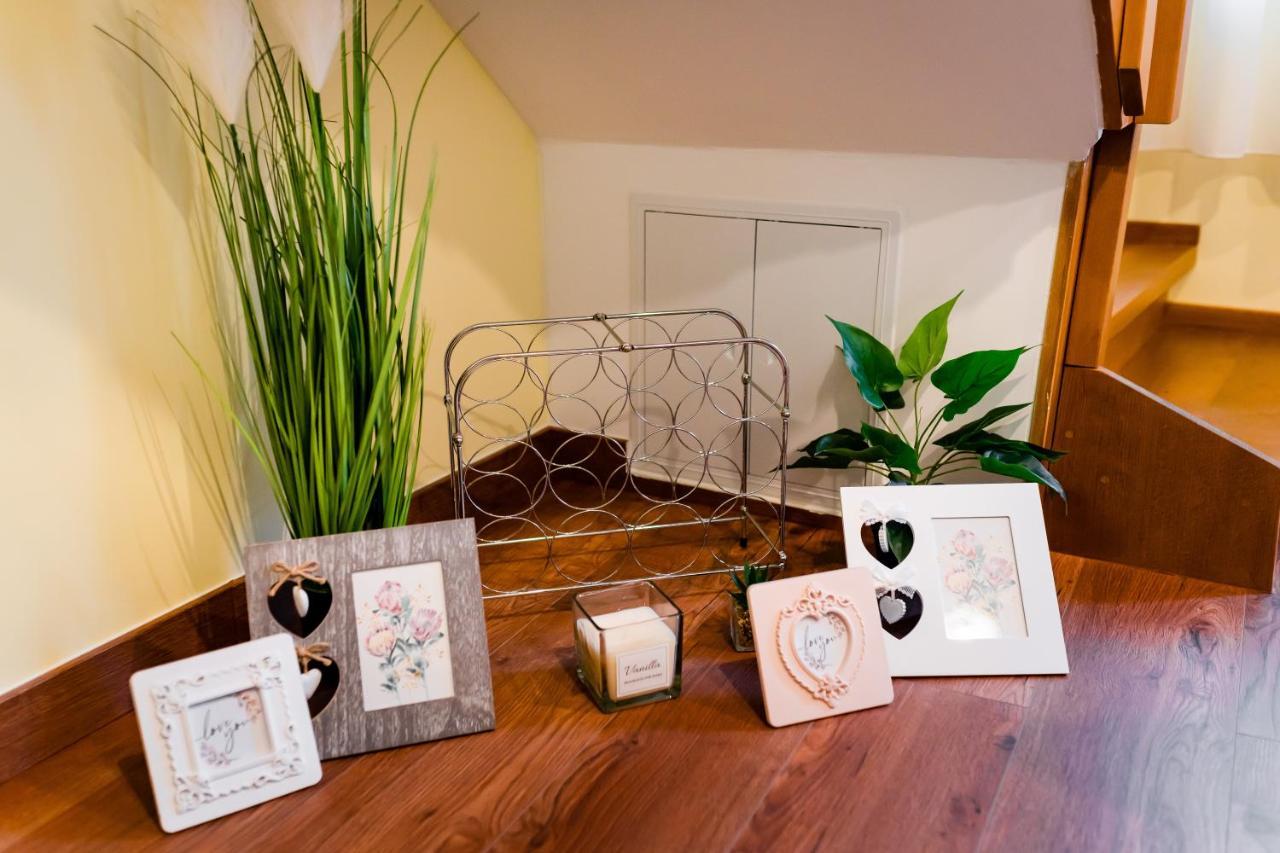 Galeria Grafit Apartments Sibiu Ngoại thất bức ảnh