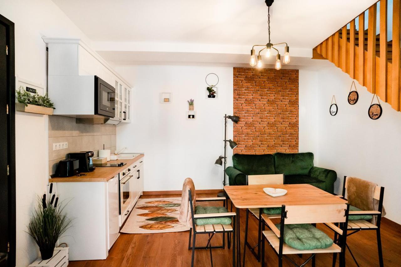 Galeria Grafit Apartments Sibiu Ngoại thất bức ảnh
