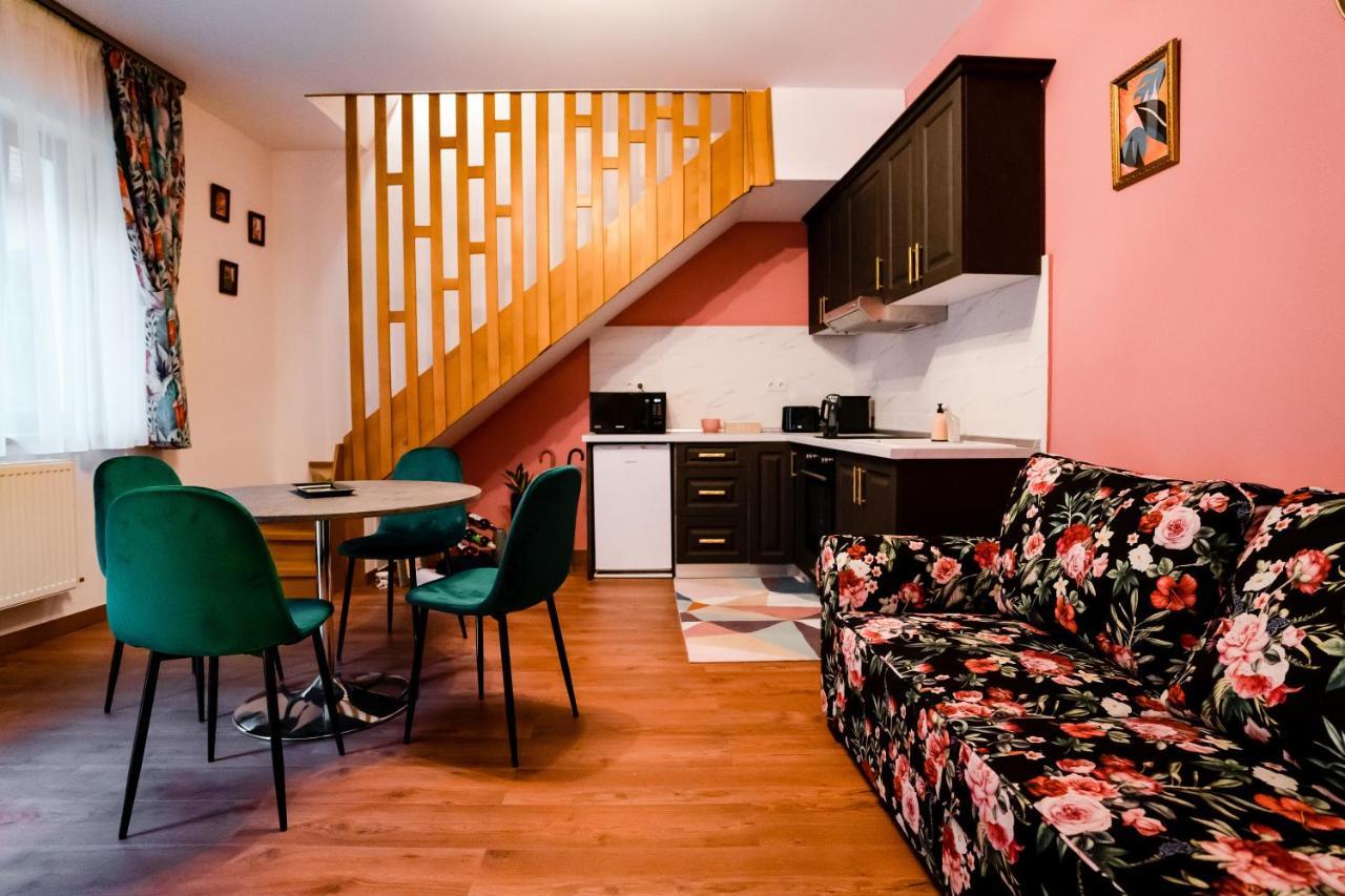 Galeria Grafit Apartments Sibiu Ngoại thất bức ảnh